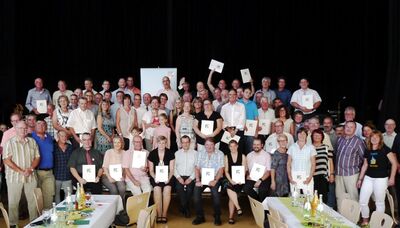 Empfänger der Förderbescheide „Zukunft Dorfmitte – lebendige Orte“ 2016. Empfänger der Förderbescheide „Zukunft Dorfmitte – lebendige Orte“ 2016.